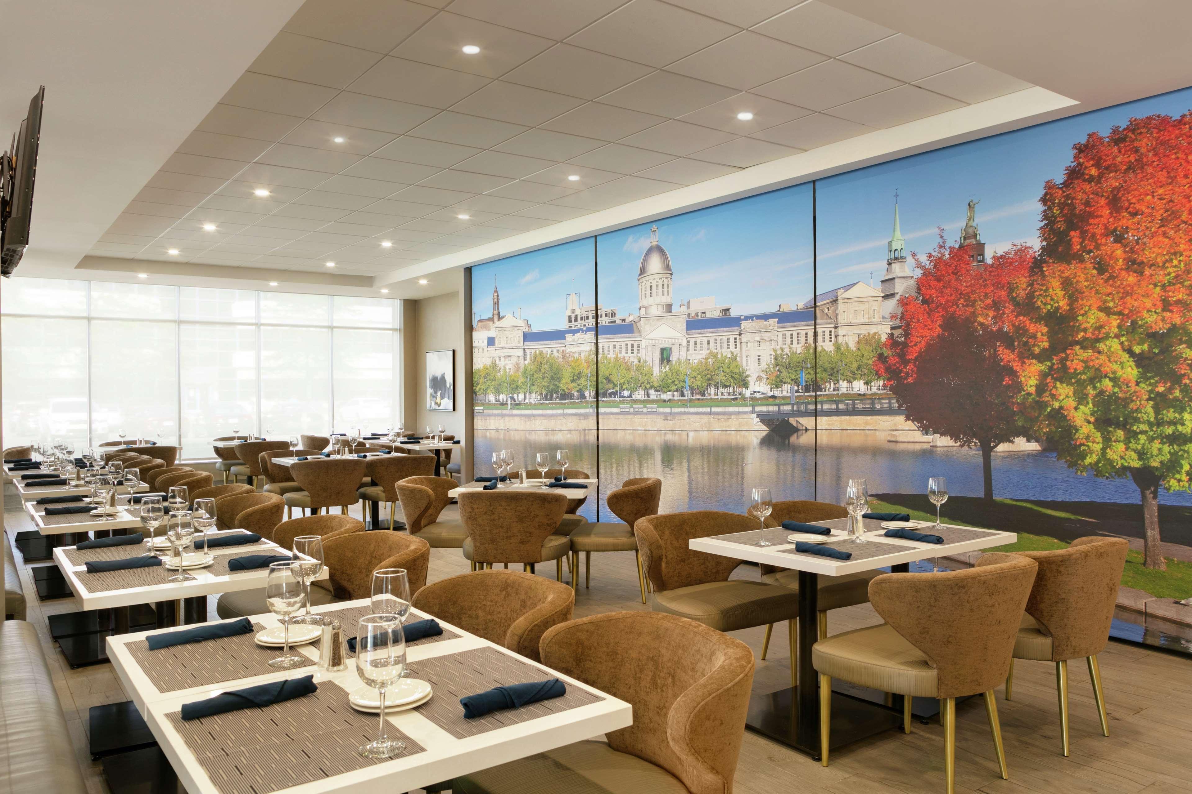Embassy Suites By Hilton Montreal Airport Pointe-Claire Bagian luar foto