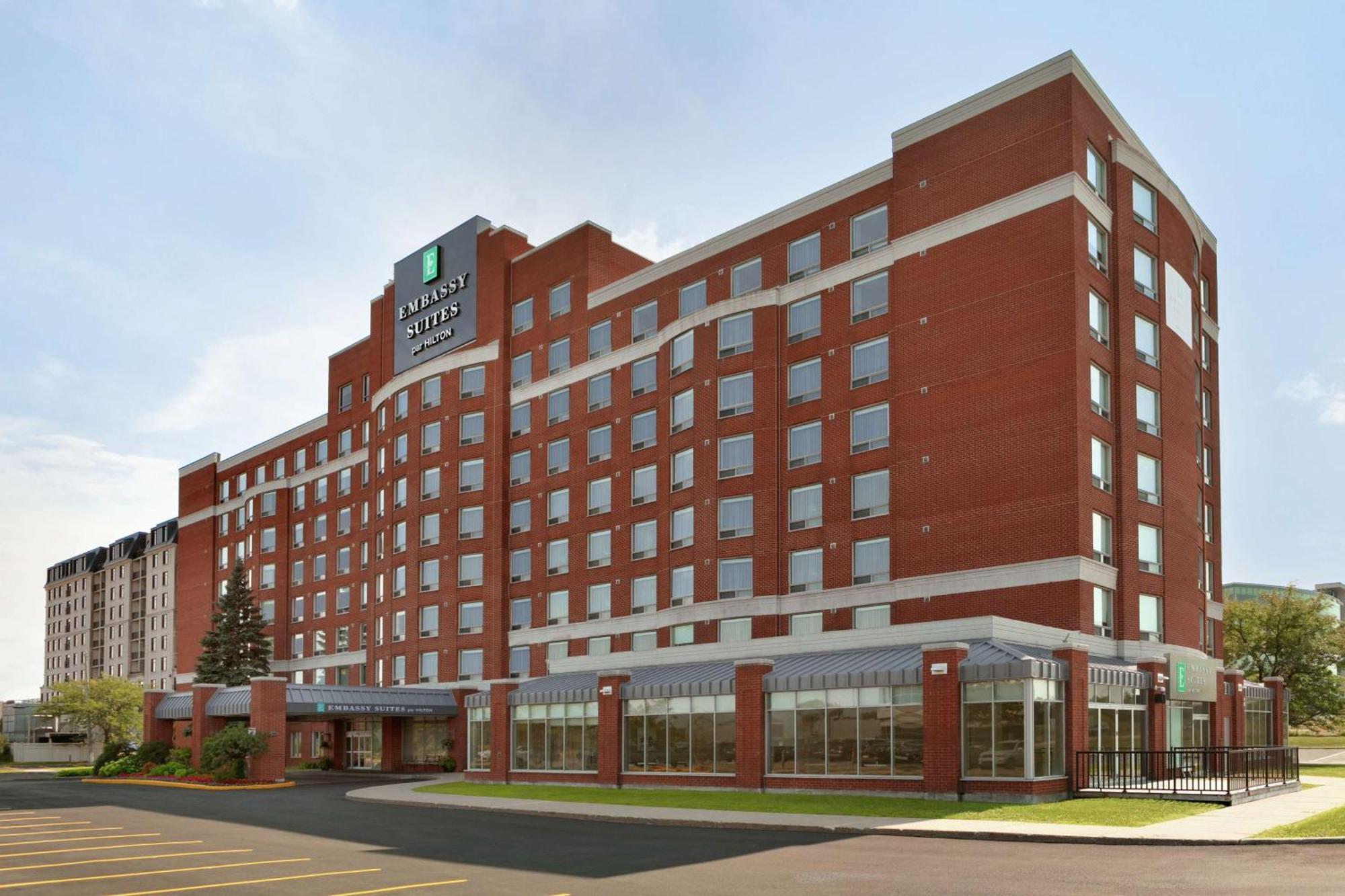 Embassy Suites By Hilton Montreal Airport Pointe-Claire Bagian luar foto